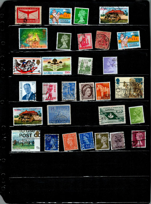 D 123 WORLD WIDE USED 30 STAMPS PER STAMP RS 2, TOTAL RS 60