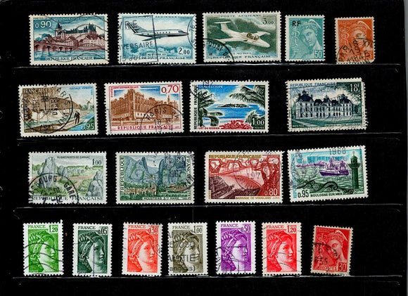 D 225 FRANCE USED 20 STAMPS PER STAMP RS 3, TOTAL RS 60